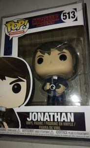 Stranger things funko pop. Jonathan w/camera. #513.